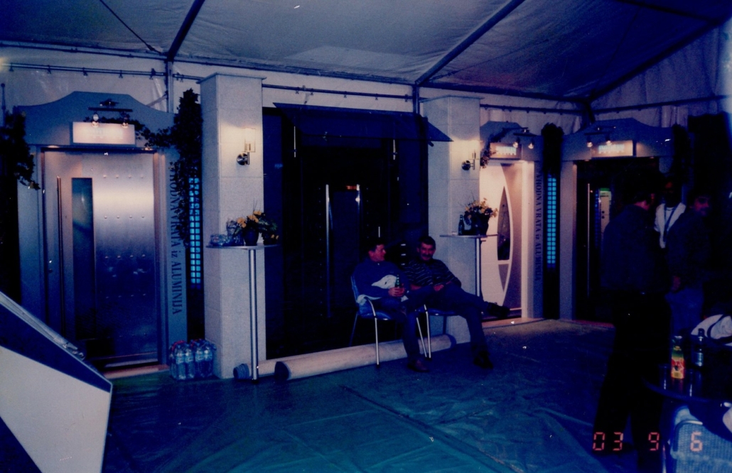 Vecchia immagine di una fiera in cui esponeva anche Inotherm